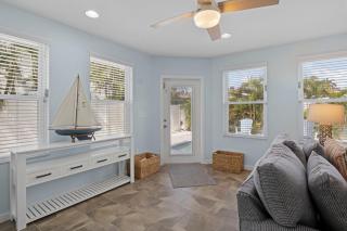 Hav'Anna Holiday by Anna Maria Life Vacation Rentals - 1