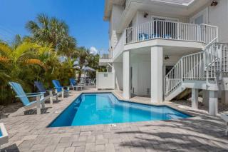 Hav'Anna Hideaway by Anna Maria Life Vacation Rentals - 4