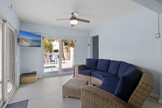Hav'Anna Hideaway by Anna Maria Life Vacation Rentals - 2