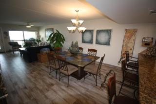 12th Floor Penthouse Beachfront, Large Balcony, Amazing Views, 3 Pools, Tennis - 5