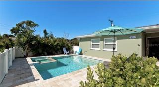 Island Delight by Anna Maria Life Vacation Rentals - Holmes Beach - 6