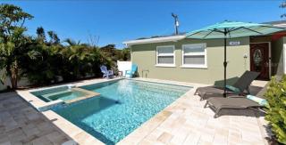 Island Delight by Anna Maria Life Vacation Rentals - Holmes Beach - 5