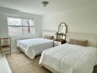 Family Suite 5 min to DCA Free Parking - 1