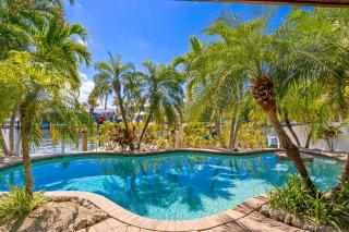 My Grand Floridian - Canal Front, Dock, Pool, Games by Anna Maria Life Vacation Rentals - 6