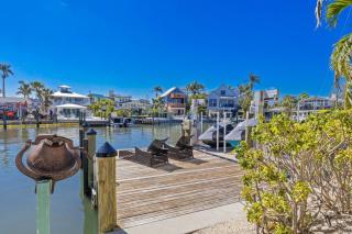 My Grand Floridian - Canal Front, Dock, Pool, Games by Anna Maria Life Vacation Rentals - 3