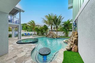 No R-Egrets - 1 Block to Beach! Pool Game Room by Anna Maria Life Vacation Rentals - 0