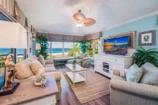 Palm Gables 112 - Gulf Front Condo, Pool, Beach Access by Anna Maria Life Vacation Rentals - 7