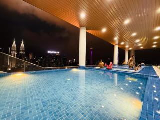 SkyMoon At The Colony by infinitum KLCC - 8