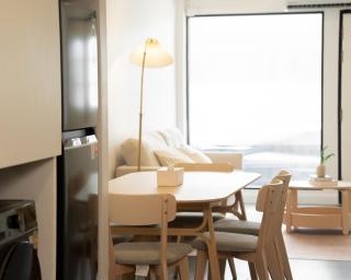 Entire Home Just 400M from Skytrain - 4
