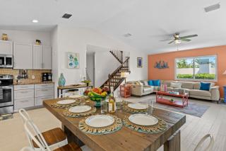 Rainbow Reef - Close to Bean Point, Pool, Game Room by Anna Maria Life Vacation Rentals - 2