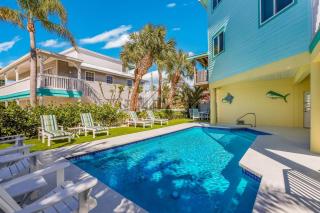 Reel Deal - Water Views, Elevator, Pool by Anna Maria Life Vacation Rentals - 7