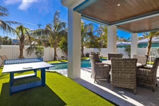 Salt Dreams - 1 Block to Beach! Pool, Spa, Games, Rooftop Deck by Anna Maria Life Vacation Rentals - 5