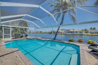 CoralVilla Cape Belle Vue - cozy spacius home, pool, kayaks, billiards, gulf access - 9