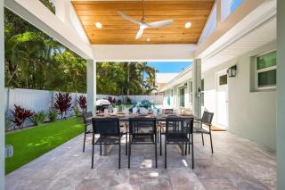Seabatical - Pool & Spa - 3