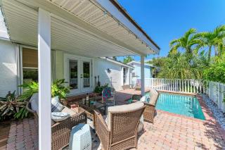 Seashell Oasis - Dog Friendly, Pool by Anna Maria Life - 9