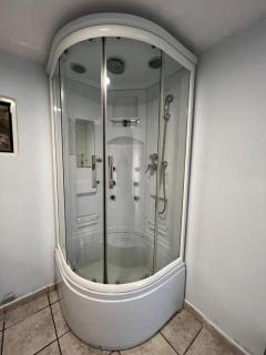 Aronis Spyros Panoramic Seaview Rooms - 2