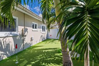 The Beach Treehouse - Canal, Dock, Pool, Treehouse by Anna Maria Life - 5