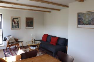 Newly renovated gem with views- near the airport! - 0