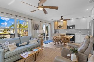 The Salty Marlin B - Canal Front & Dock on North End by Anna Maria Life Vacation Rentals - 8
