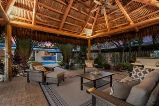 Tropical Tiki - Outdoor Oasis Tiki Hut, Pool by Anna Maria Life Vacation Rentals - 4