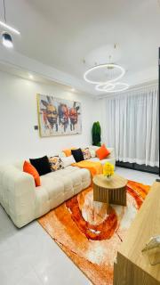 AVÉRA STAYS- Heated Pool-Gaming & Gym - 4