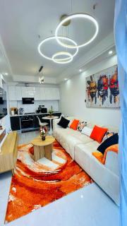 AVÉRA STAYS- Heated Pool-Gaming & Gym - 6