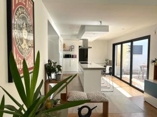 House with pool in the heart of Provence - 1