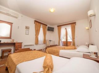 Fiammanti Hotel Montenegro - 2