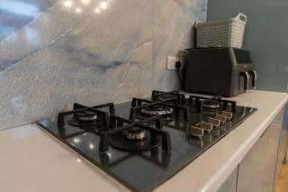 Warden Home-9 Guests-4 bedrooms-Near Etihad Stadium & CO-OP Arena-100 - near Train Station & Bus Station - 4