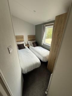 Birchington vale holiday park caravan - 6