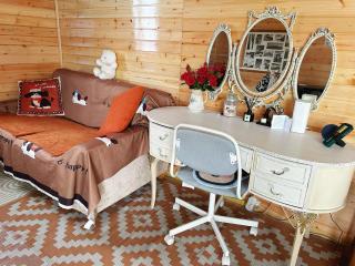 Valley view cabin in the woods on a farm - 1