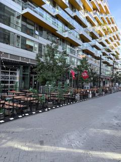 Downtown house w On-site Parking Walk to Capital, Museums B - 7
