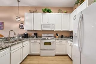 Bahama Bay Huge Penthouse condo - 2