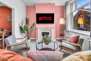 Colne Burnley Nelson Newly Renovated Sleeps 3 - 0