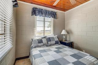Lake View, Pool Access! Pet-Friendly Hernando Stay - 1