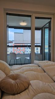 Klamovka stylish Apartment by Rentez - 2