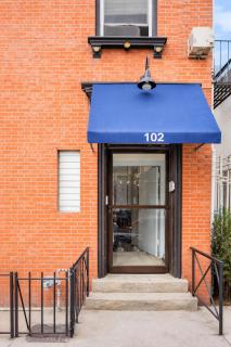 Fashionable 1-Bedrm Apt 15 Min to Manhattan - 4