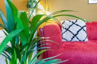 LAW 3 - is 3 Rooms, 5 Beds, Private Parking, Fully Equipped - 1