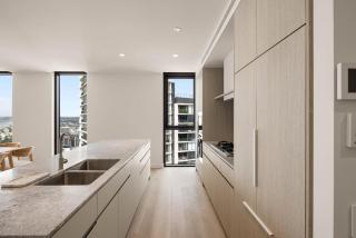 Mermaid Luxe 2204 - Spacious 4BR Coastal Retreat - 4