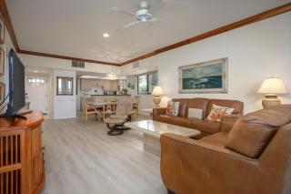 Waikoloa Fairways Unit A207 Golf Ocean View 2BD 2BA - 8