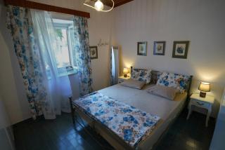 Poline Traditional House With Garden & Sea In 0 Distance - 1