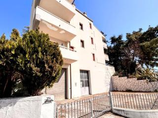 Apartment a stone's throw from the sea - 0