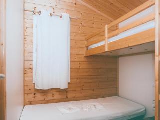 Getaway near Monclar Lake with pool - 1