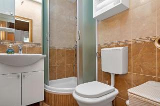 Apartments with WiFi Makarska - 25240 - 1