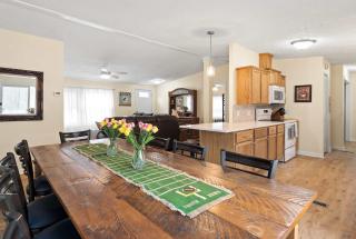 Home Field Hideaway - 8
