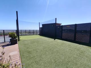 Apartment in Adelaide CBD with parking - 2