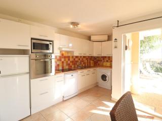 Superbe T3 Climatisé en RDC, 6 pers, Accès Plage et Parking Privé - FR-1-472-214 - 7