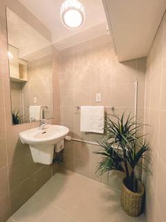Relaxing Mountain View 2BR Fast WiFi and PS5 - 6