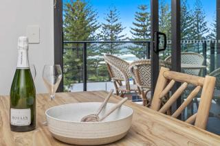 SANDBAR BURLEIGH HEADS with OCEAN VIEWS - 4