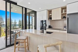 SANDBAR BURLEIGH HEADS with OCEAN VIEWS - 3